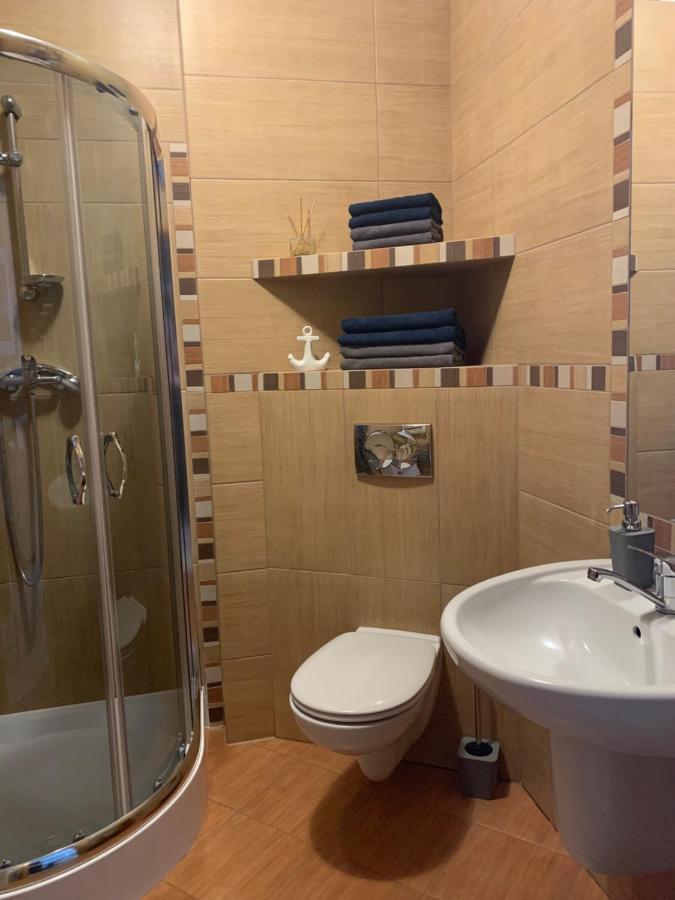 Apartament- Blisko Morza- W Trzech Koronach Z Prv Miejscem Parkingowym W Cenie! Świnoujście Esterno foto